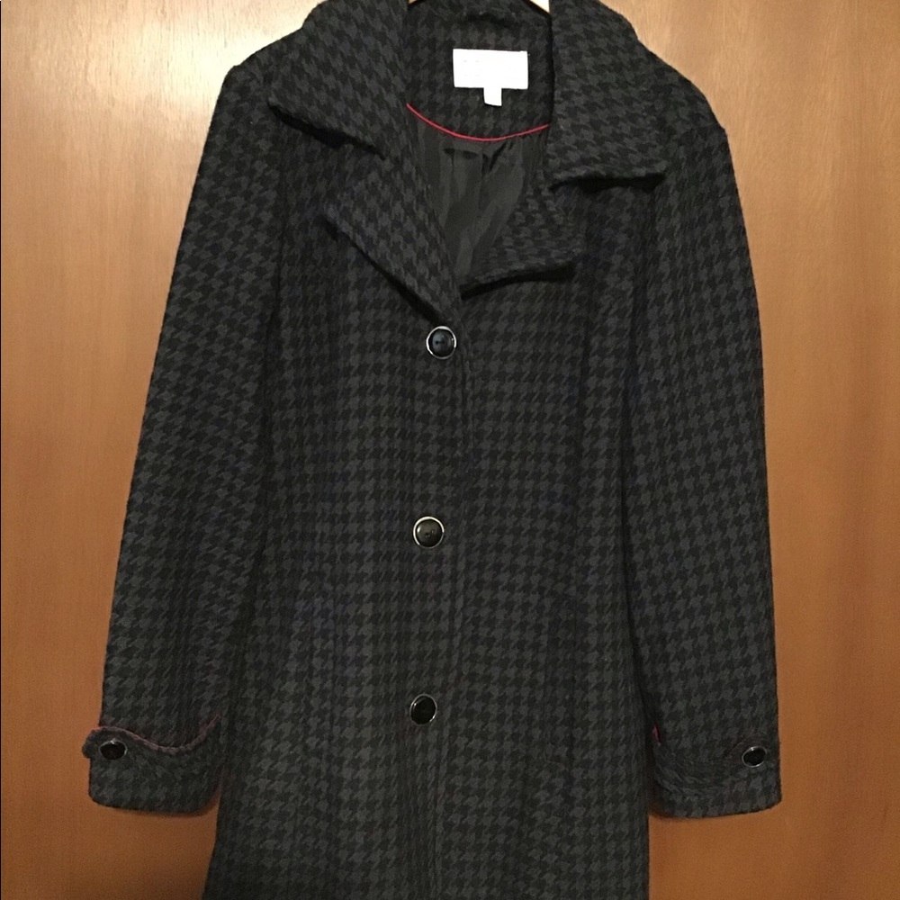 Ladies Black/Gray Herringbone Car Coat